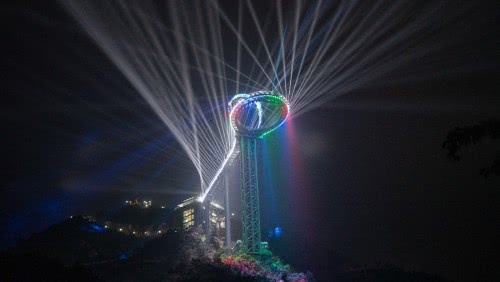 清远黄腾峡天门悬廊正式开放，泛起天下首创峡谷高空音乐灯光秀